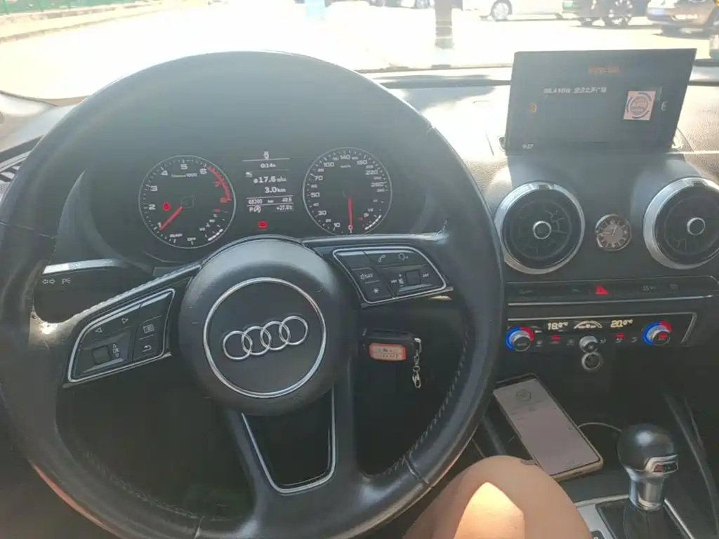 Фото 10 - Audi A3