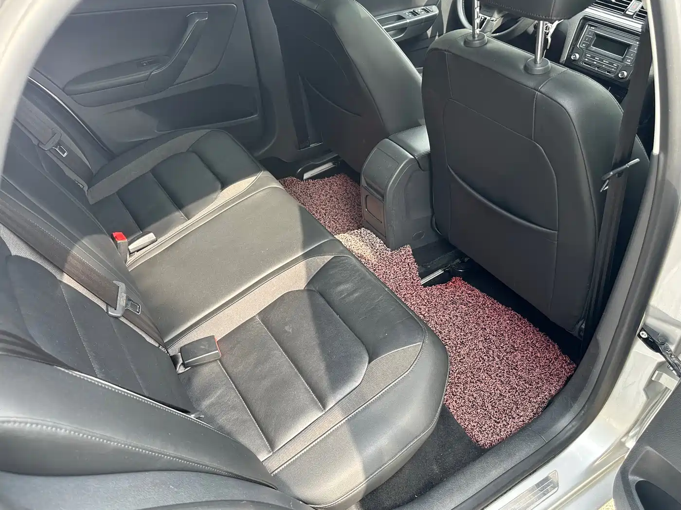 Volkswagen Bora 2014 1.6L Manual Comfort Edition фото 13