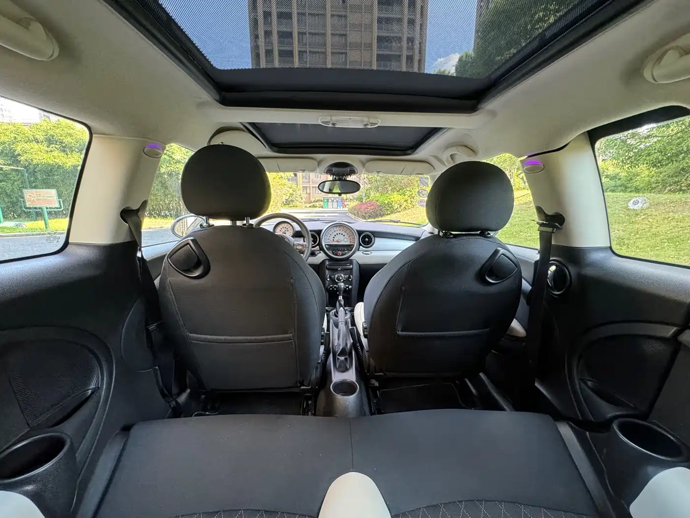 MINI CLUBMAN 2012 2011 1.6L COOPER Fun