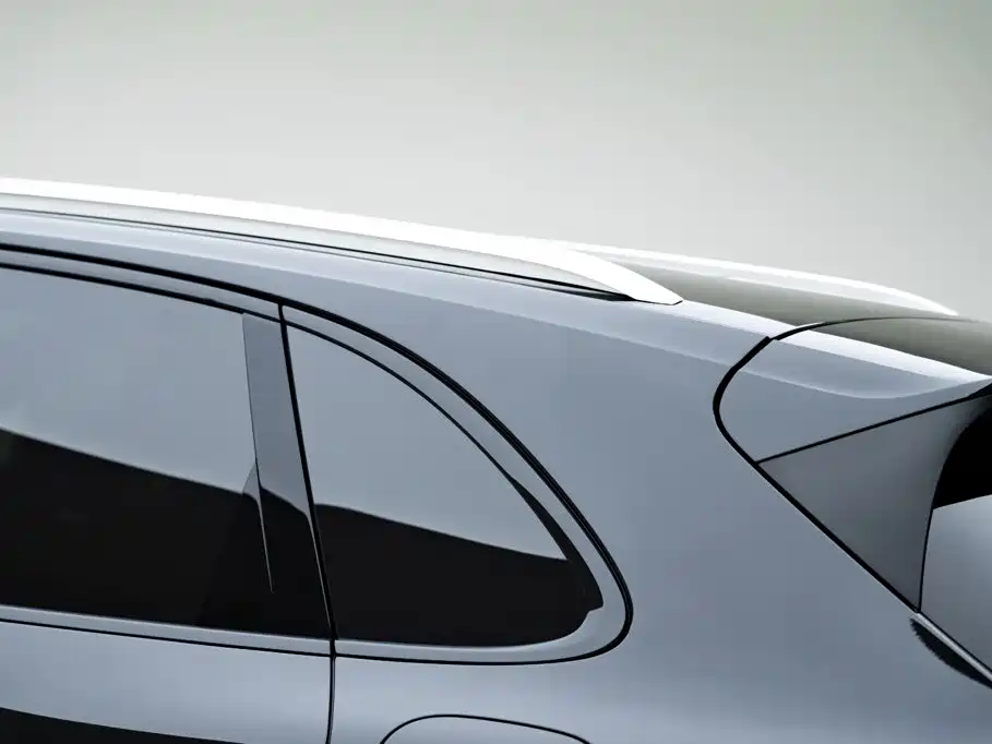 Фото 8 - Porsche Cayenne New Energy