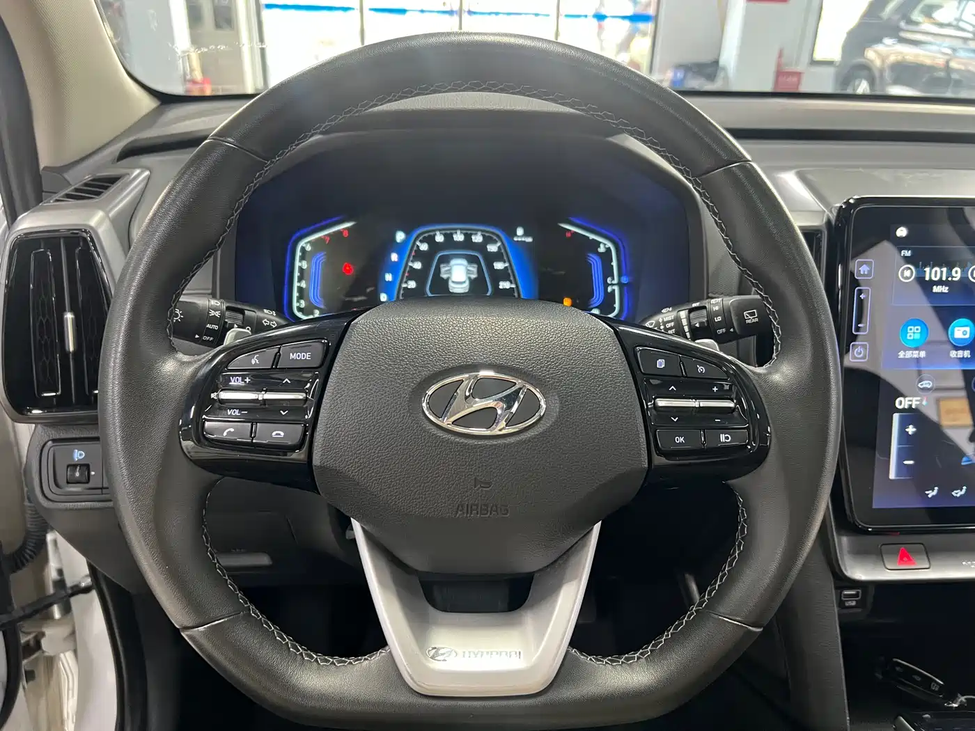 Hyundai Beijing Hyundai ix35 2021 240TGDi DCT 2WD GLS Leading Edition фото 8