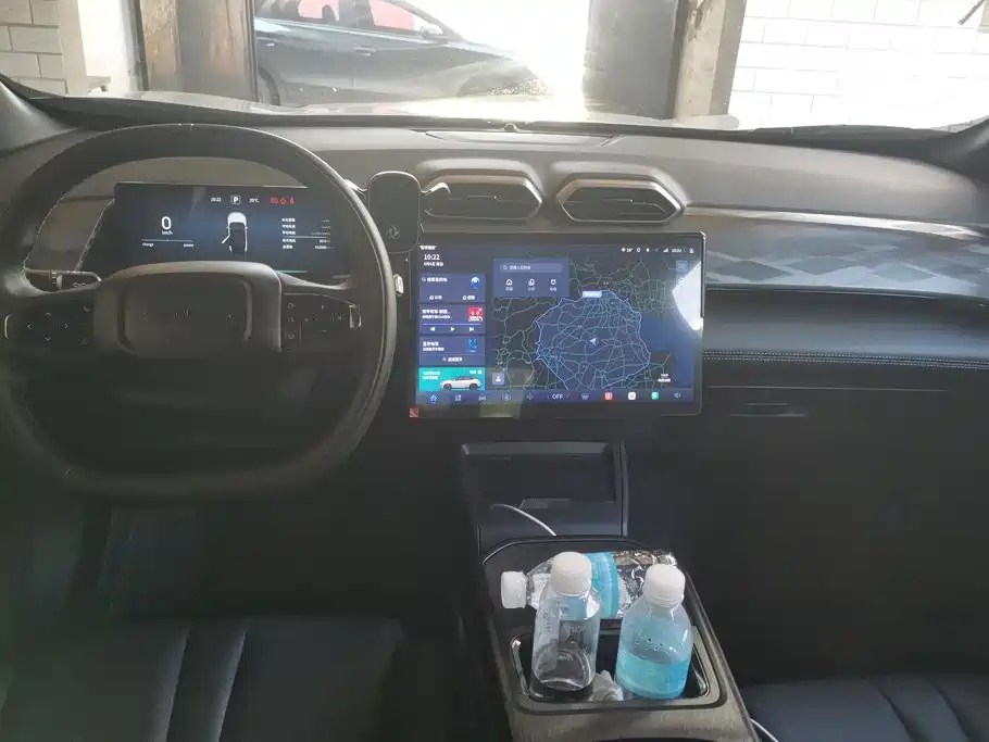 Dongfeng Aeolus Dongfeng Fengshen L7 2025 2025 518 Enjoyment