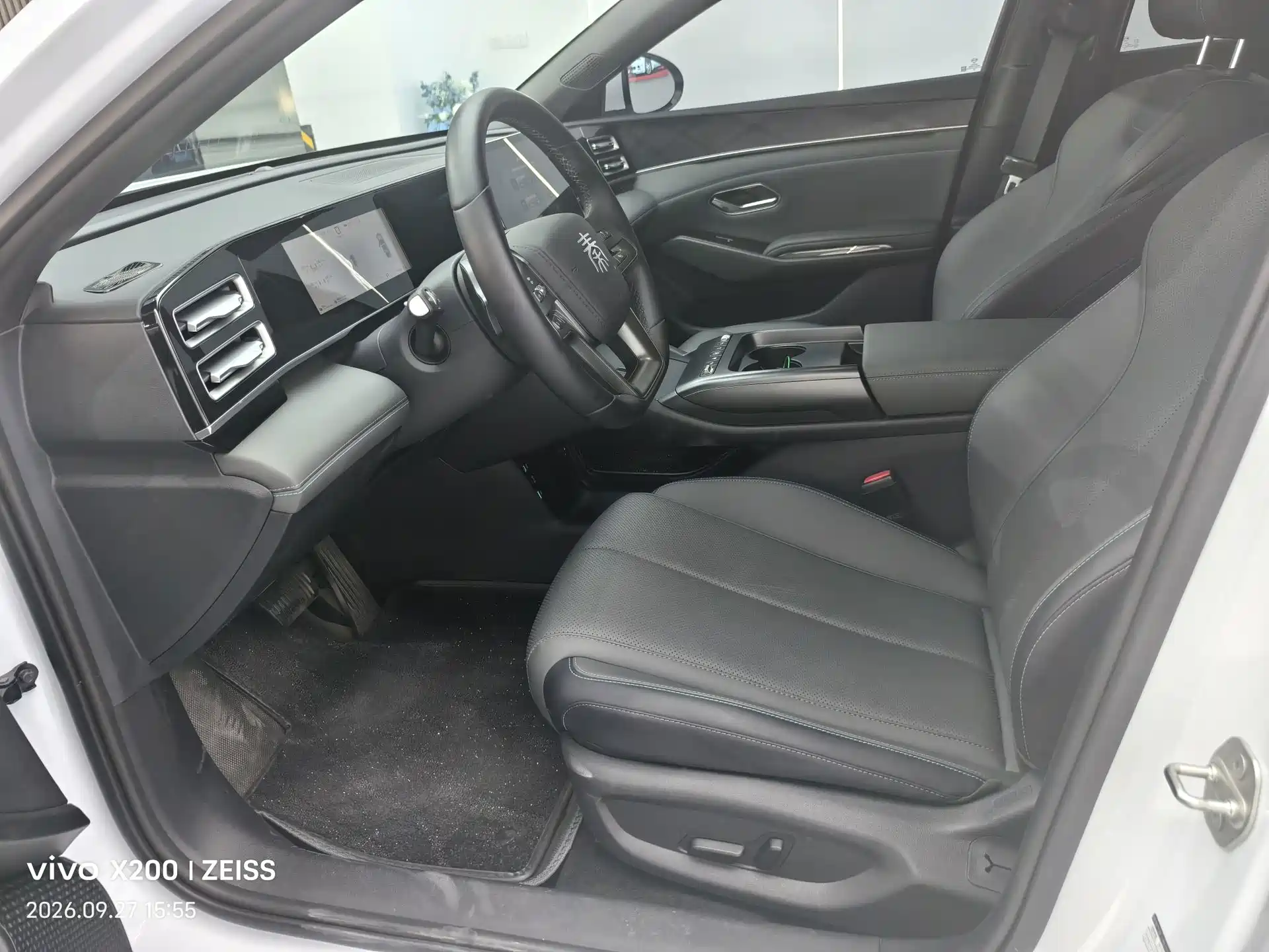 صورة 8 - BYD Qin L