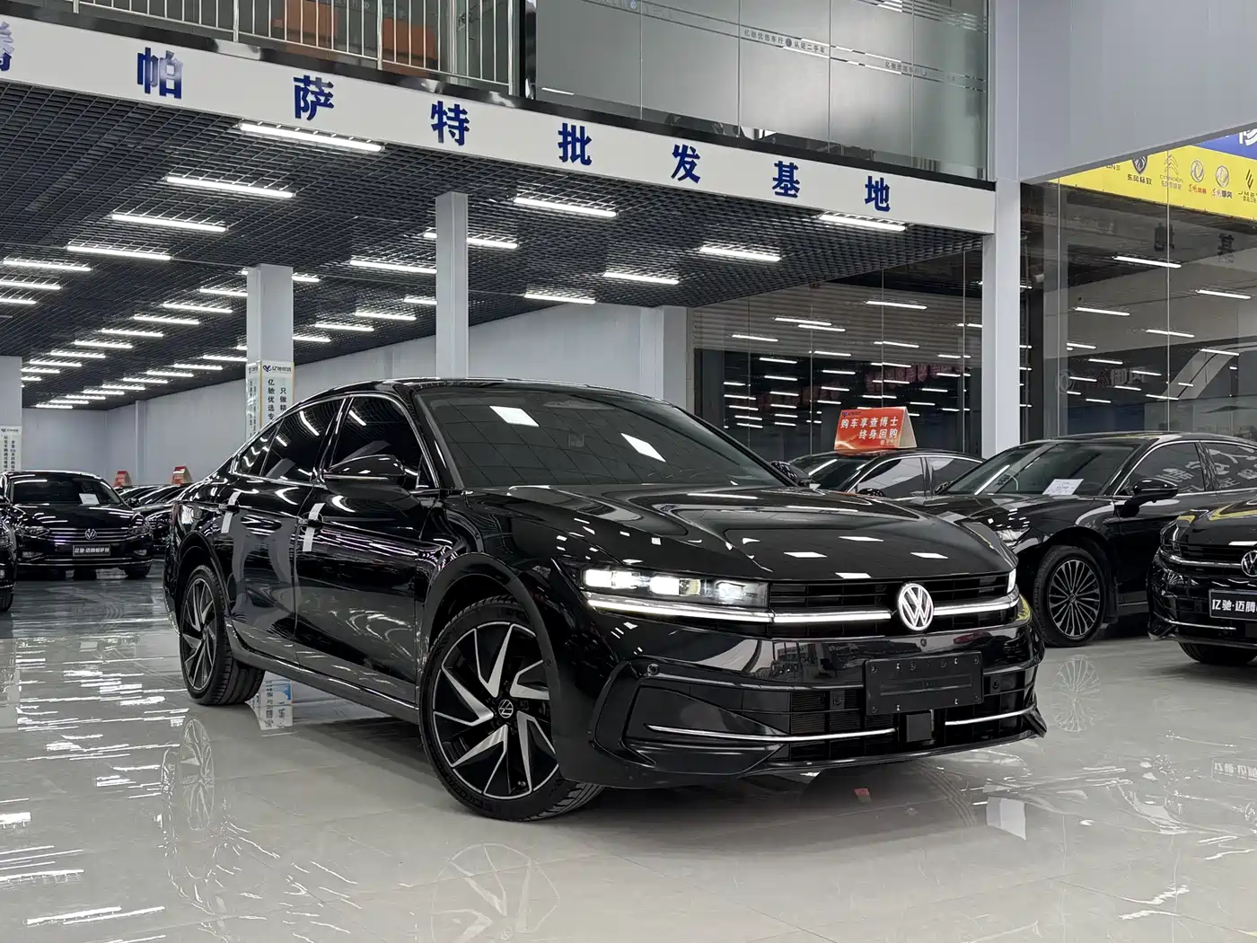 Volkswagen Magotan 2024 380TSI DSG Ultimate Edition фото 3
