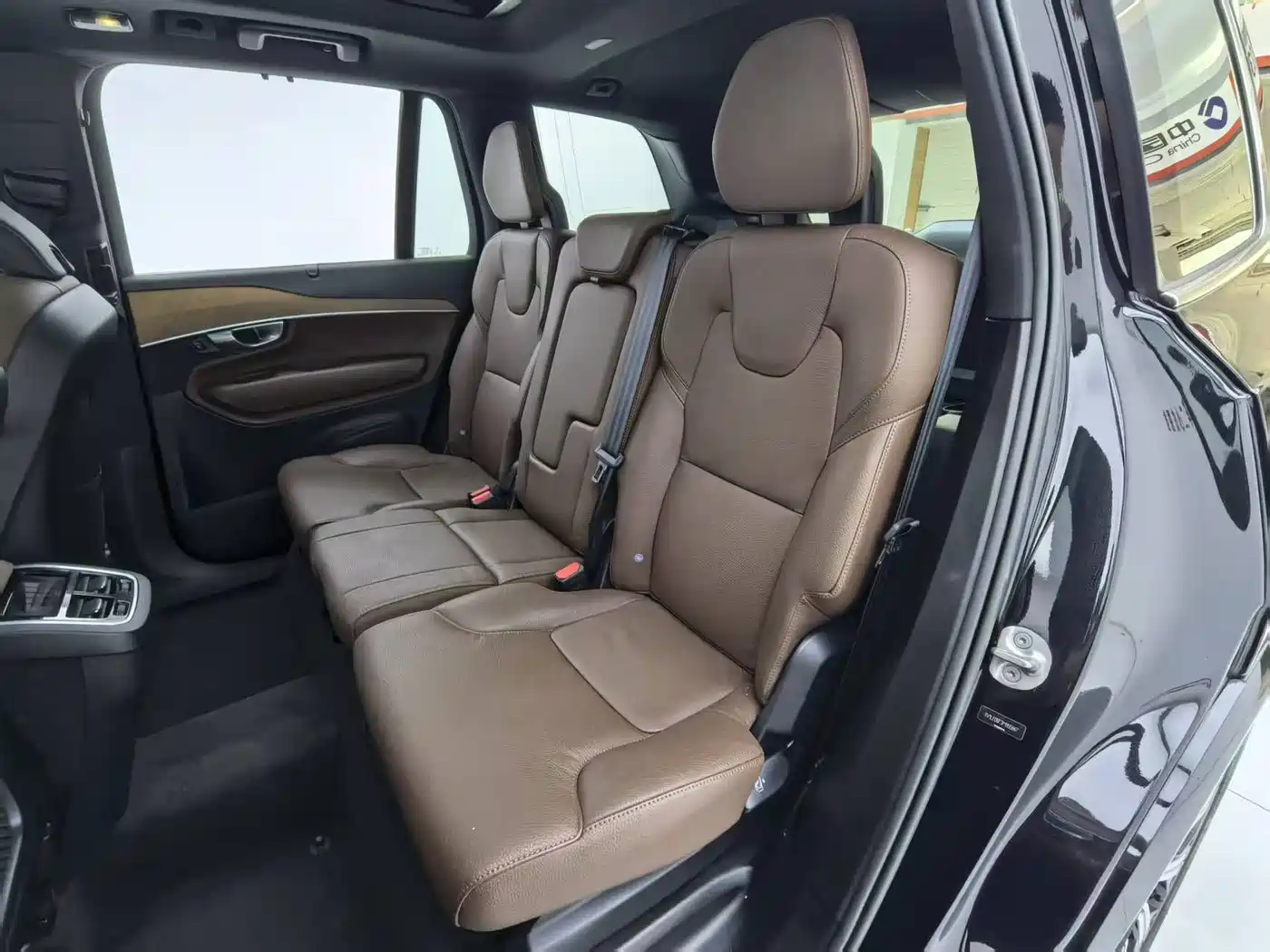 Фото 16 - Volvo XC90