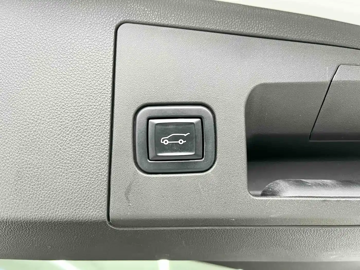 Cadillac XT5 2021 2.0T 2WD Luxury Edition фото 20