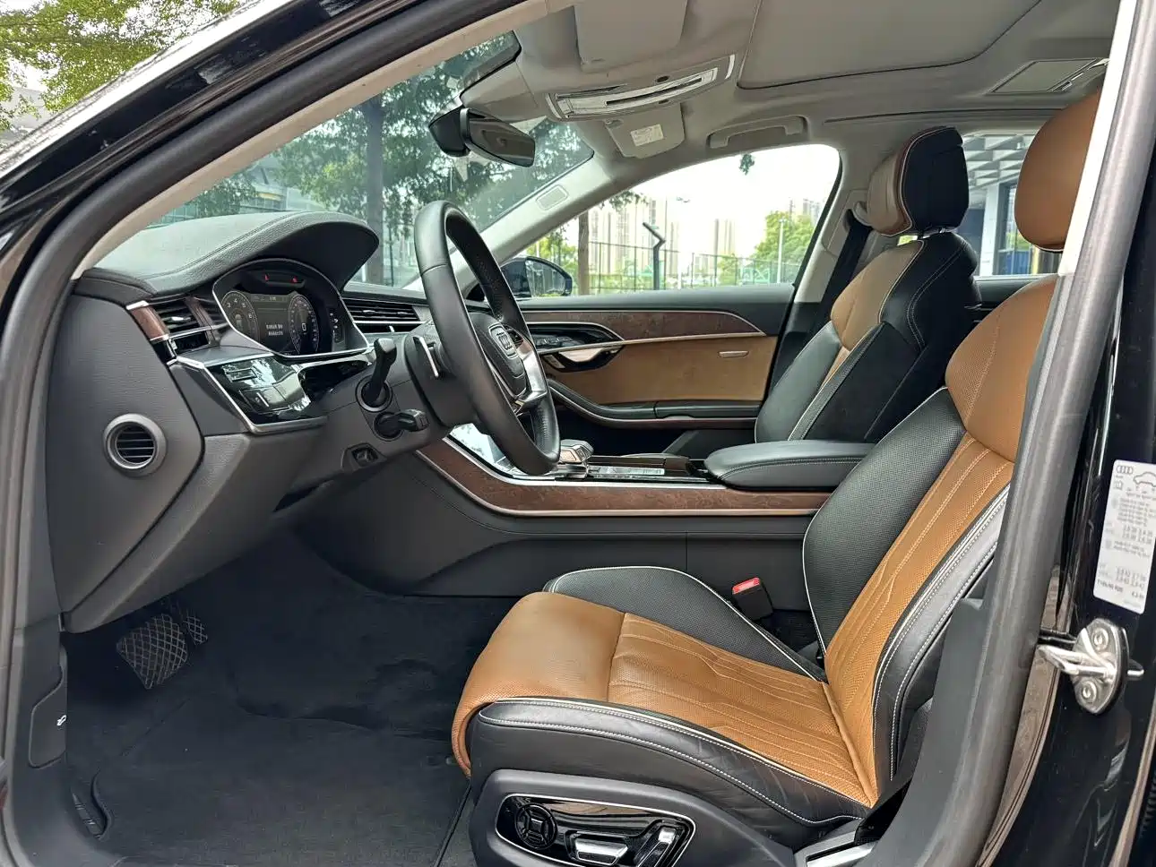 Audi A8 2019 Facelift Plus A8L 50 TFSI quattro Luxury фото 7