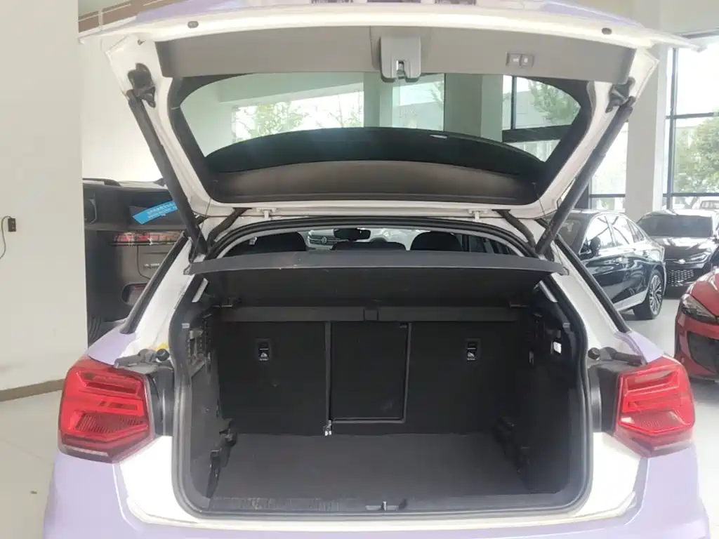 Audi Q2L 2024 2023 35TFSI Fashion Sport