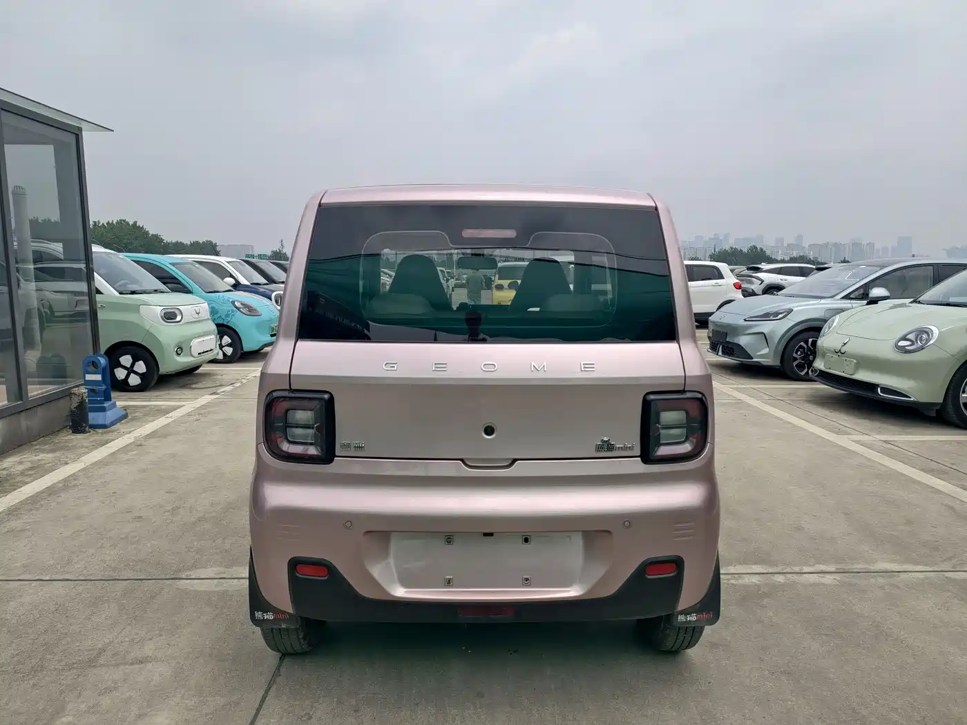 Geely Galaxy Panda 2023 Panda Mini 200km Endurance Bear фото 6