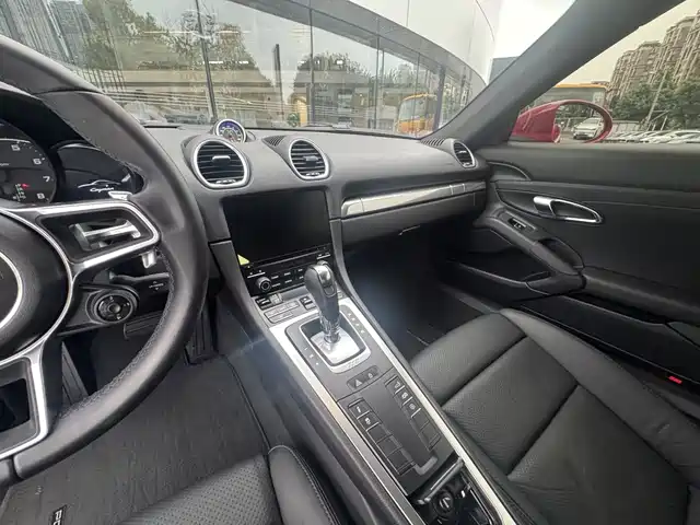 Porsche 718 2022 Cayman 2.0T — фото 5