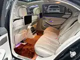Photo 8 - Mercedes-Benz S-Class