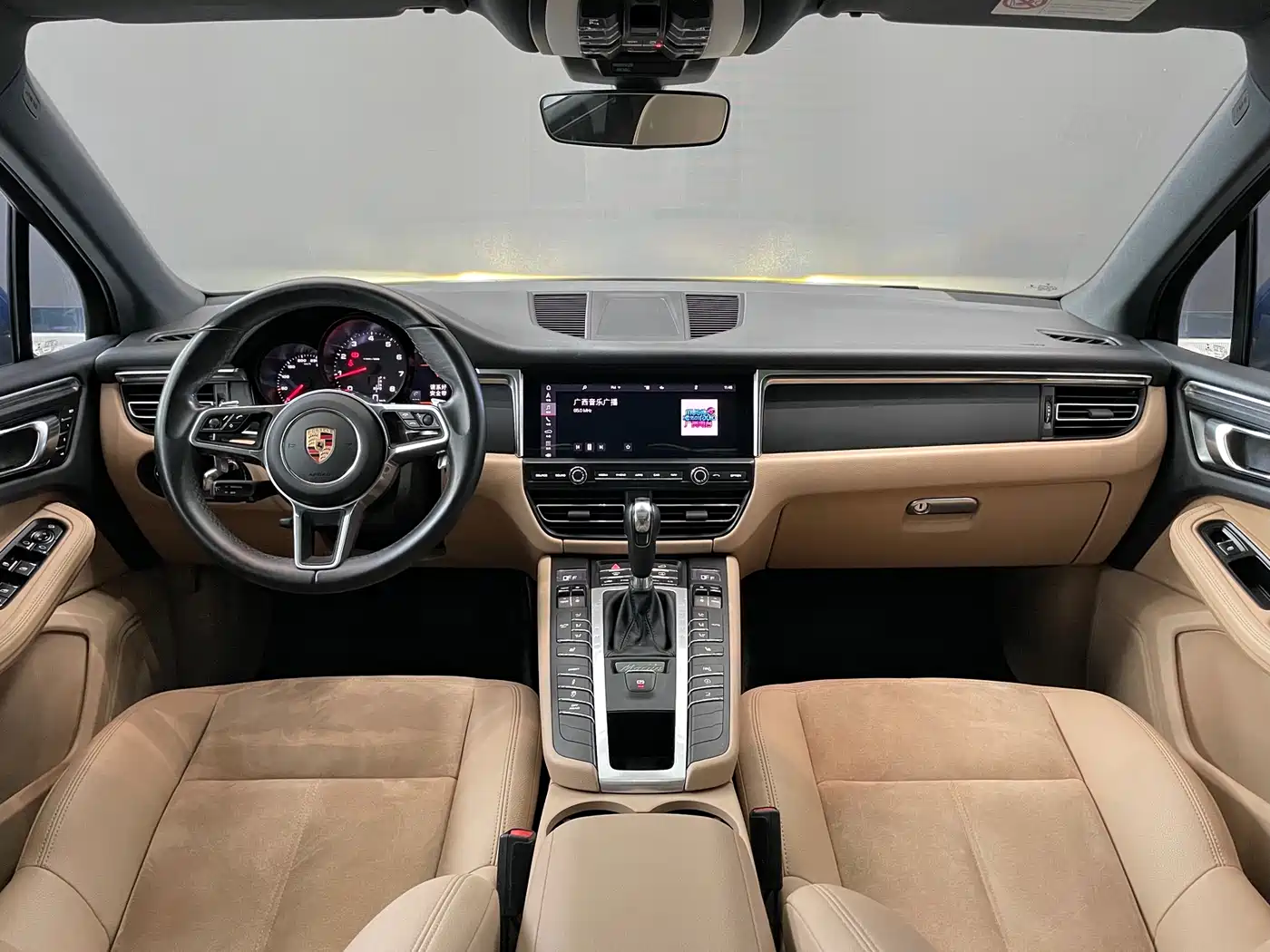 Porsche Macan 2020 Macan 2.0T фото 11