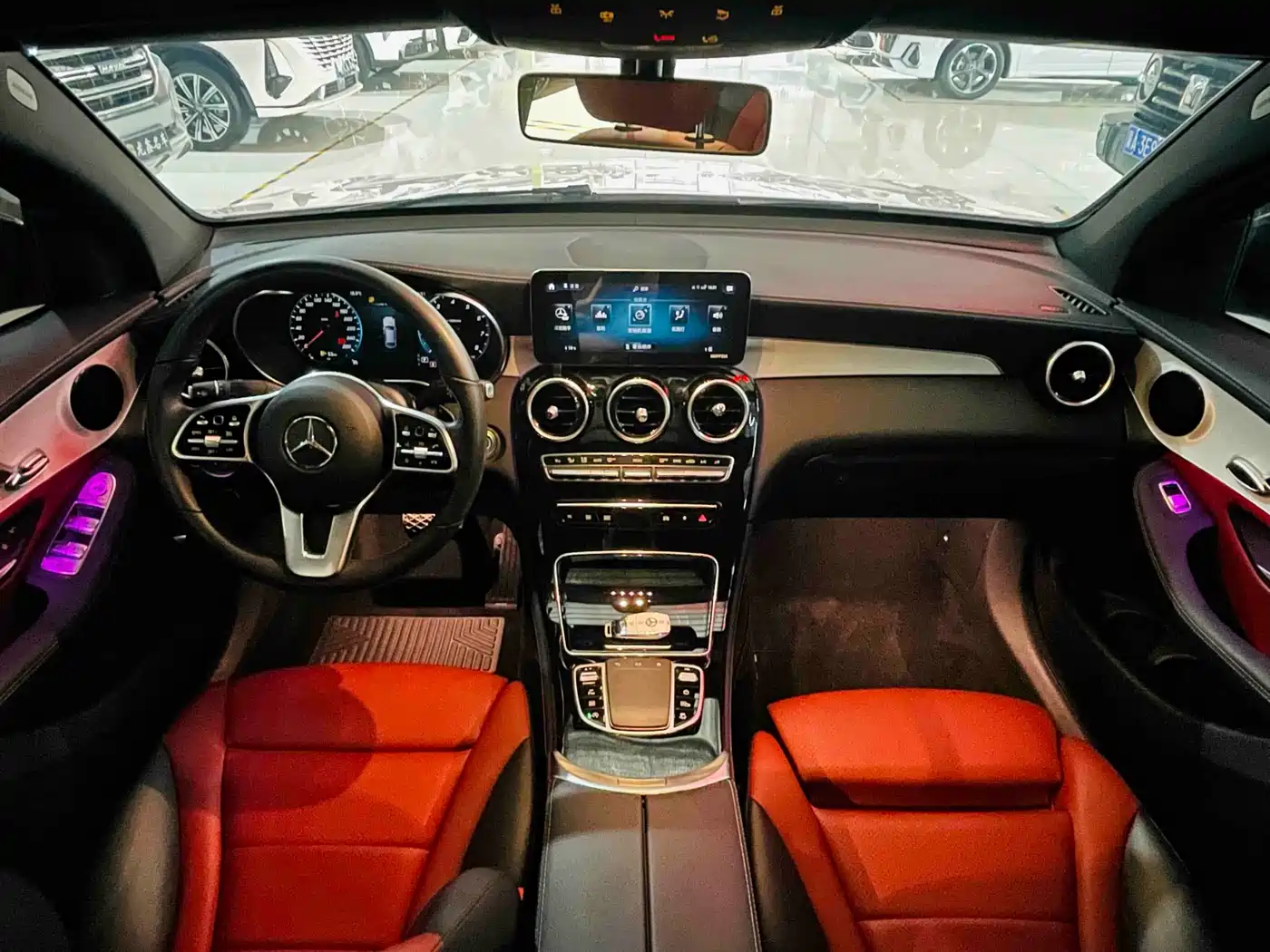 Mercedes-Benz GLC Coupe 2020 GLC 260 4MATIC Coupe SUV фото 11