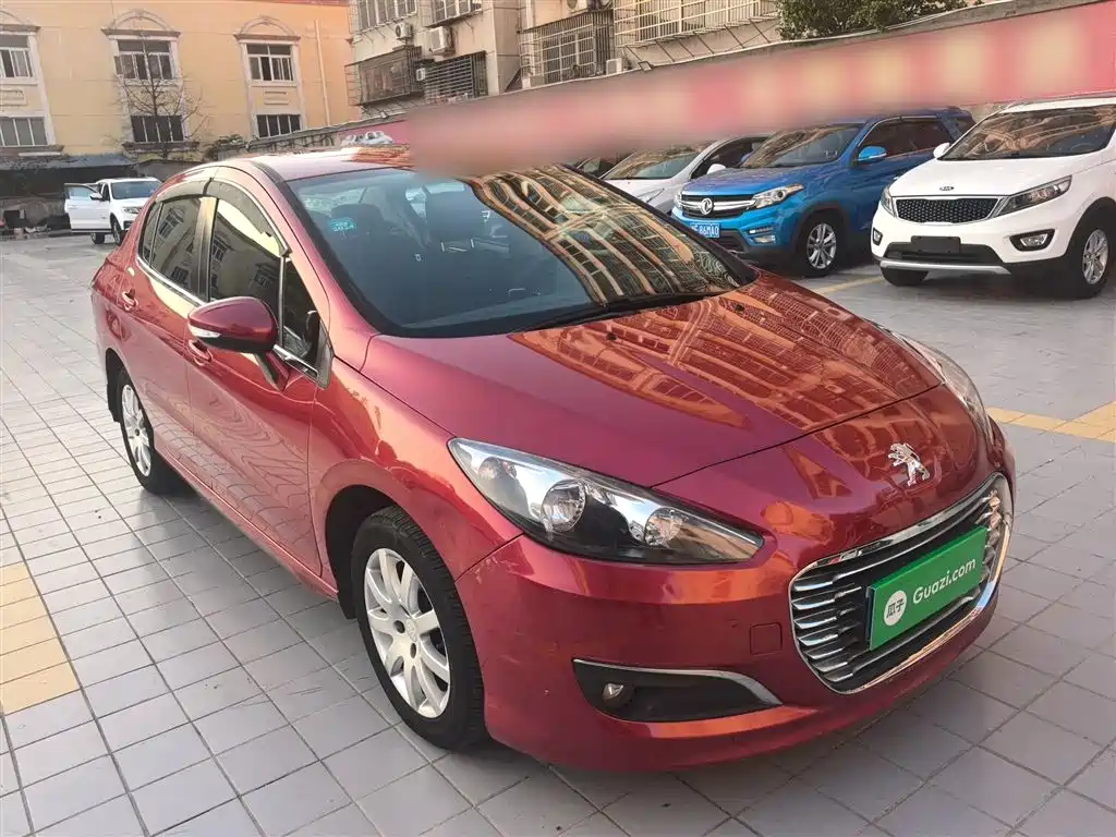Peugeot 308 2014 Model Joy Edition Classic 1.6L Automatic Superior Style фото 22