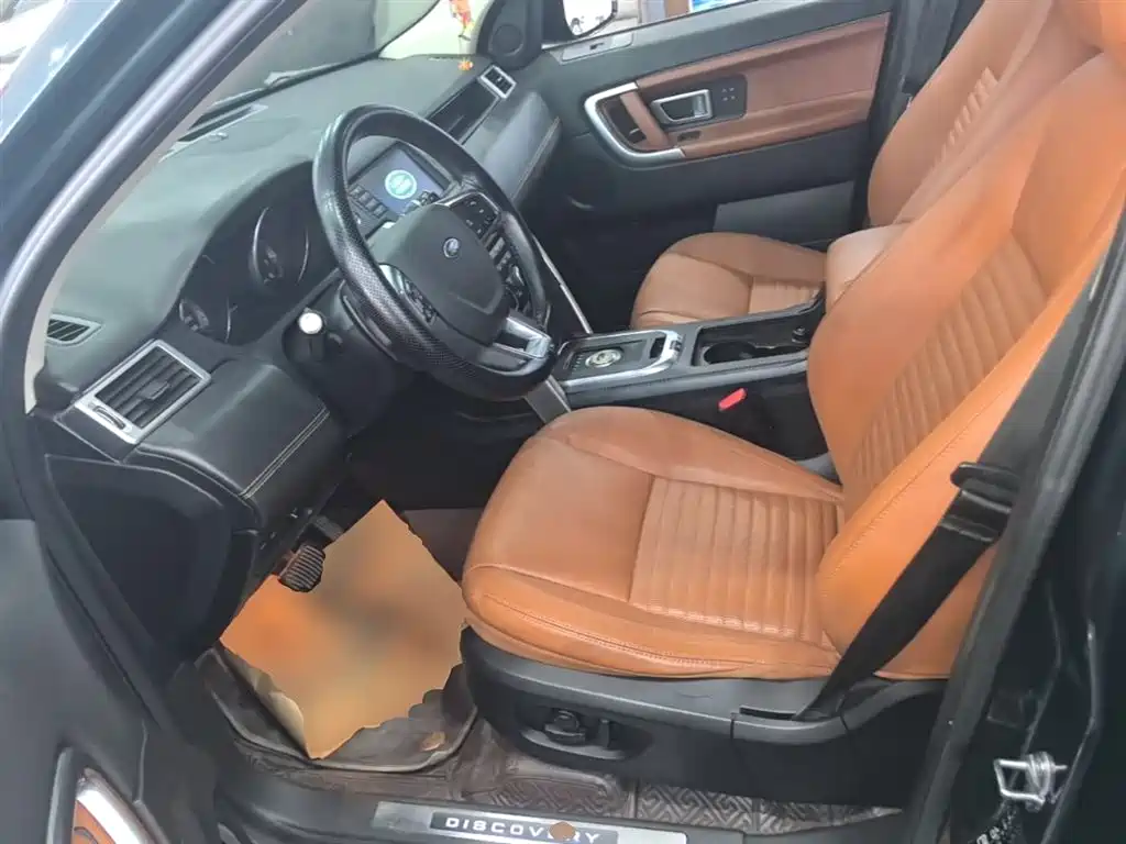 Land Rover Discovery Sport (Import) 2015 2.0T HSE Luxury фото 15