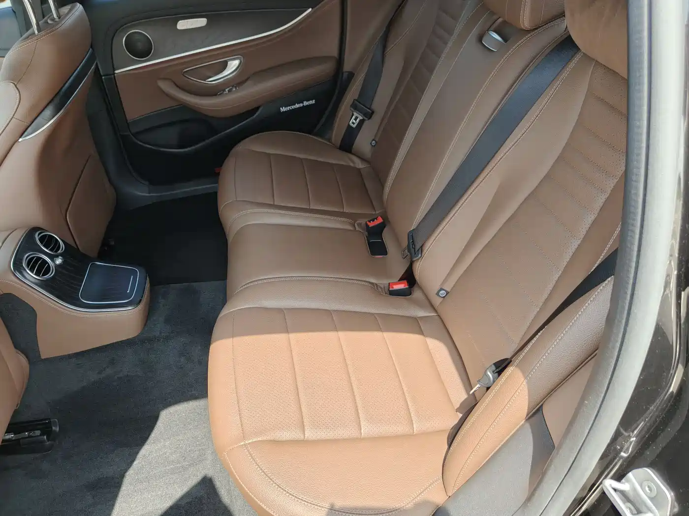 Mercedes-Benz E-Class 2021 Facelift E 300 L Sport Fashion фото 12