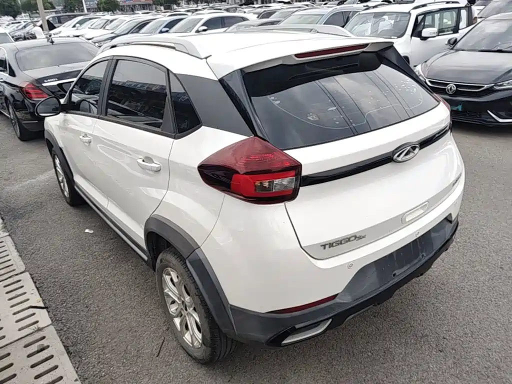 Photo 5 - Chery Tiggo 3x