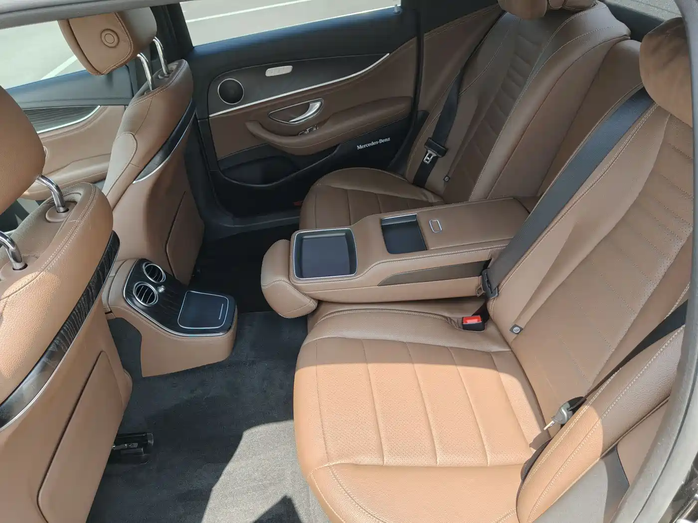 Mercedes-Benz E-Class 2021 Facelift E 300 L Sport Fashion фото 13