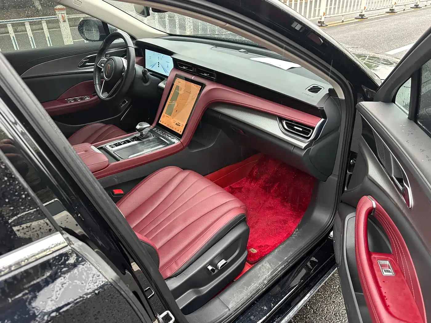 Hongqi H5 2024 2.0T Automatic Smart Connect Flag Enjoy Edition фото 10
