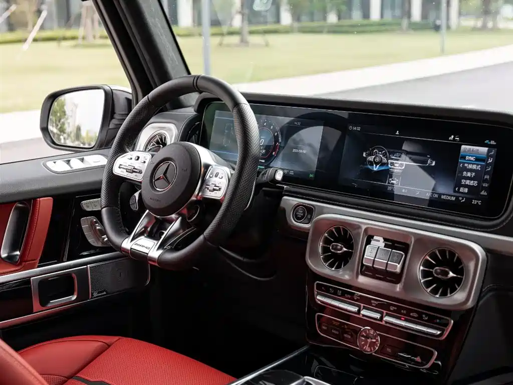 Mercedes-Benz G-Class AMG 2022 AMG G 63 фото 11