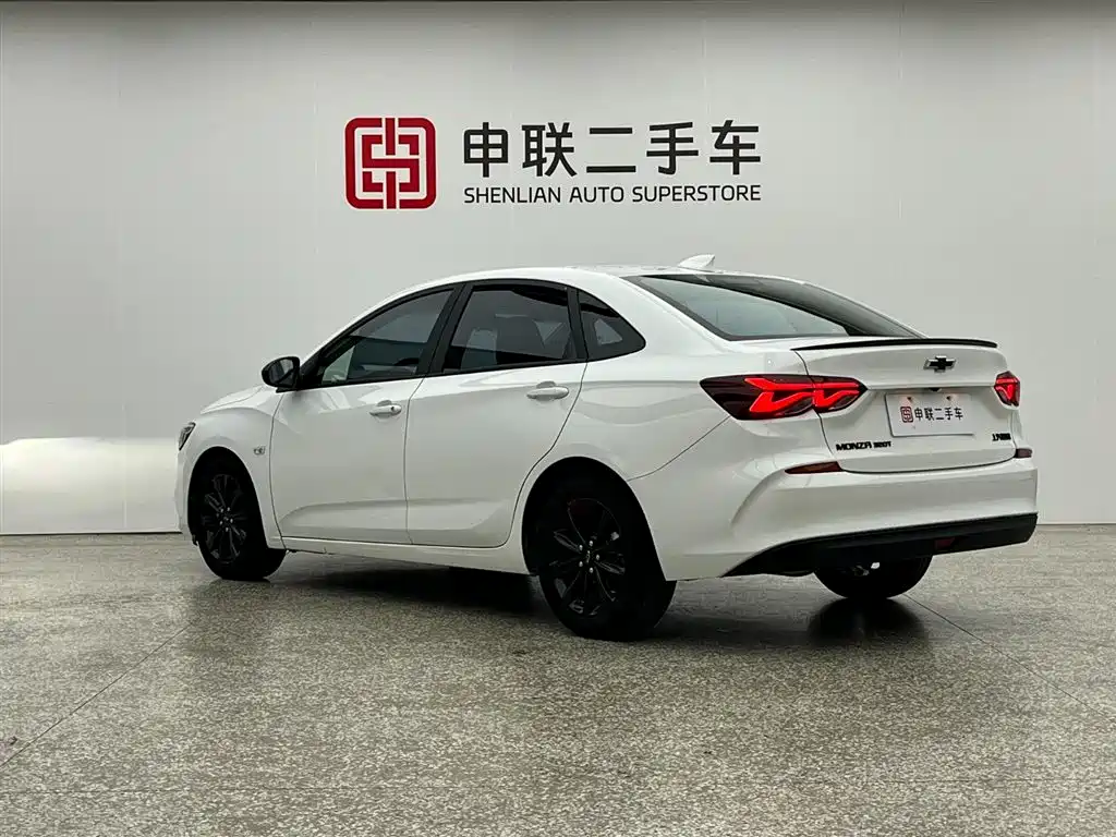 Chevrolet Monza 2020 Mild Hybrid Redline 320T Dual-Clutch Joy Edition фото 2