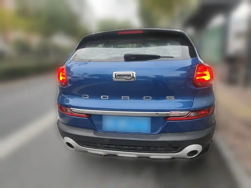 صورة 8 - Qoros 5