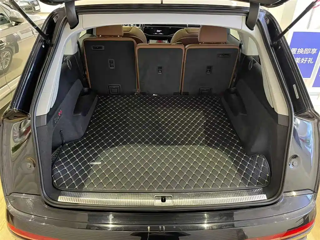 Audi Q7 2022 55 TFSI quattro S line Sport фото 6