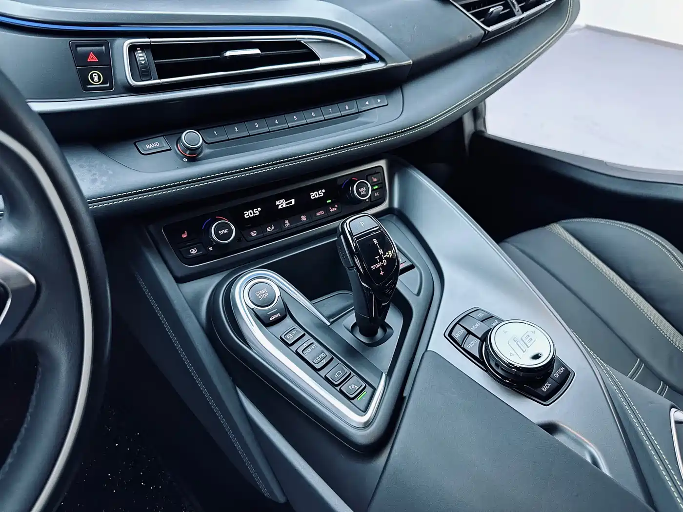 BMW i8 2019 2014 Standard