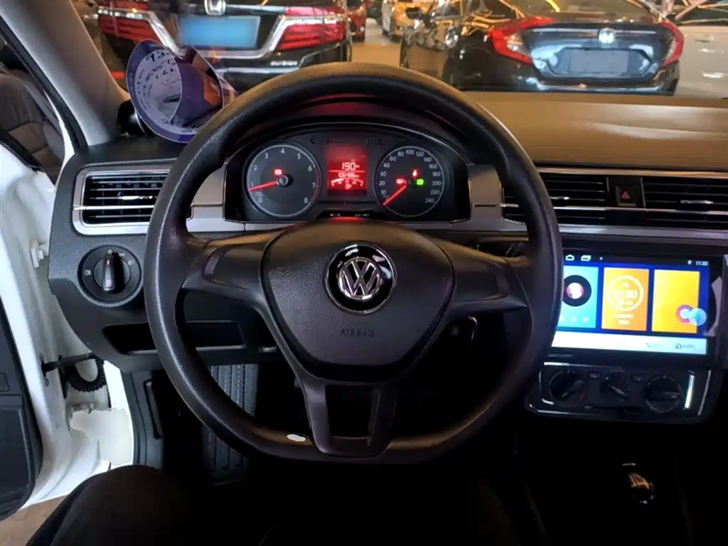 Volkswagen Santana 2017 Gran Santana 1.6L Auto Trendline фото 11