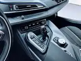 Фото 22 - BMW i8