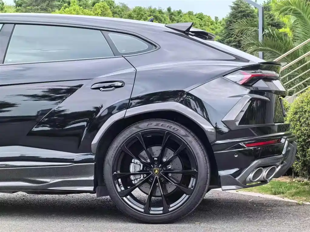 Lamborghini Urus 2021 4.0T V8 фото 4