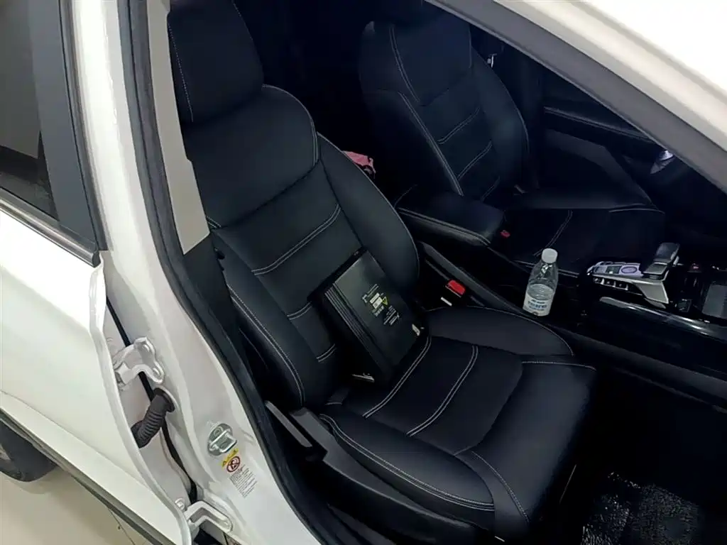 BYD Yuan New Energy 2019 EV360 Smart Connect Edition фото 25