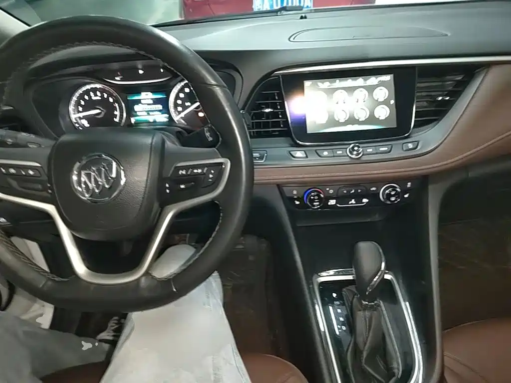 Фото 10 - Buick GL6