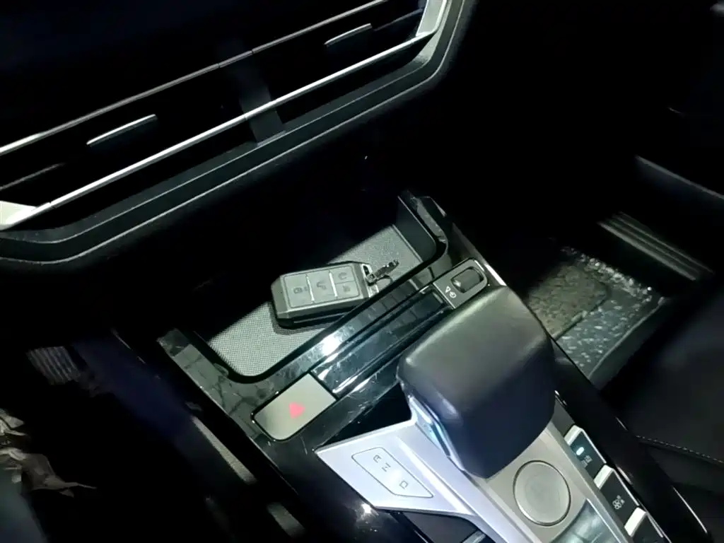 BYD Yuan New Energy 2019 EV360 Smart Connect Edition фото 9
