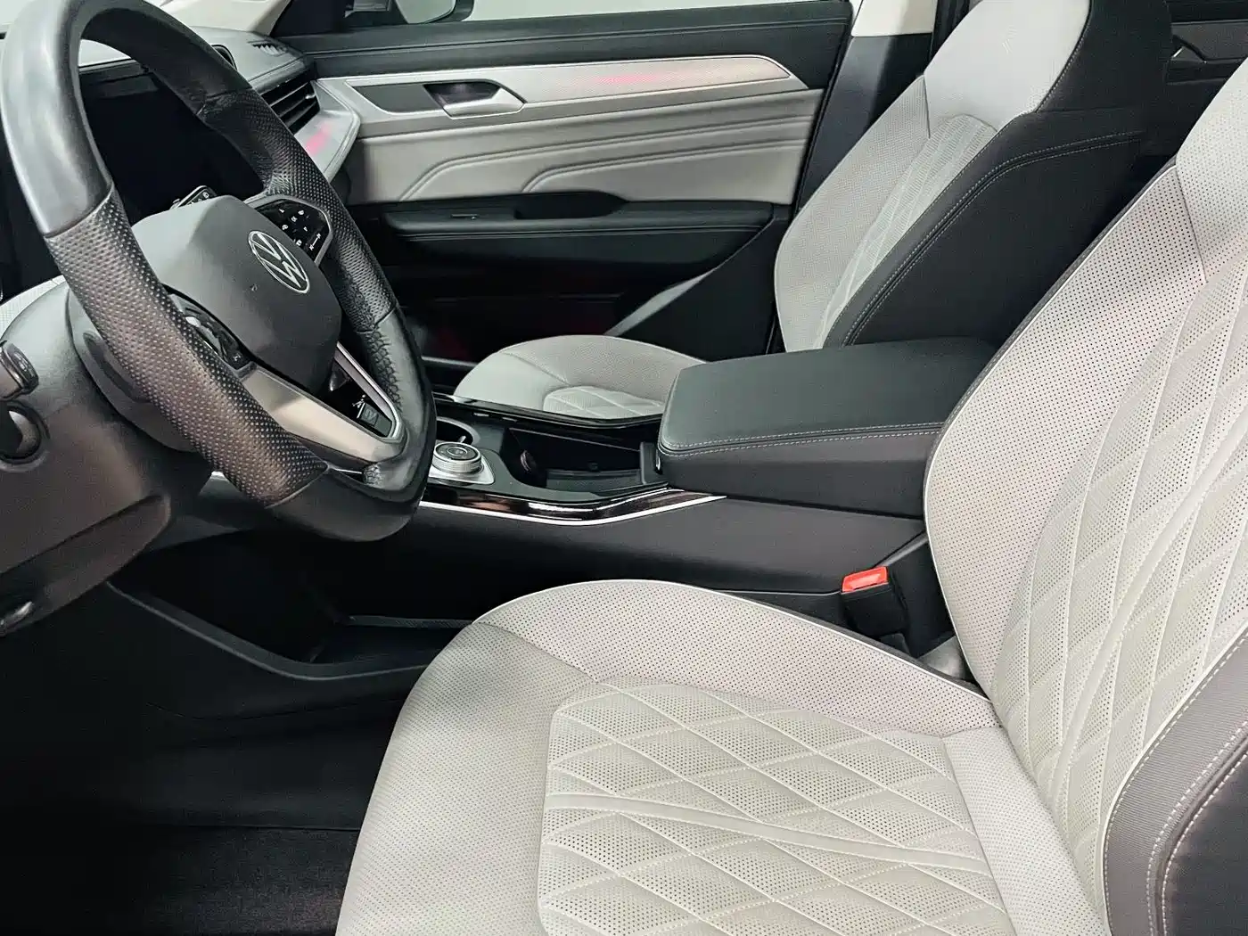 Volkswagen Talagon 2023 380TSI 4WD R-Line Touring Edition фото 9