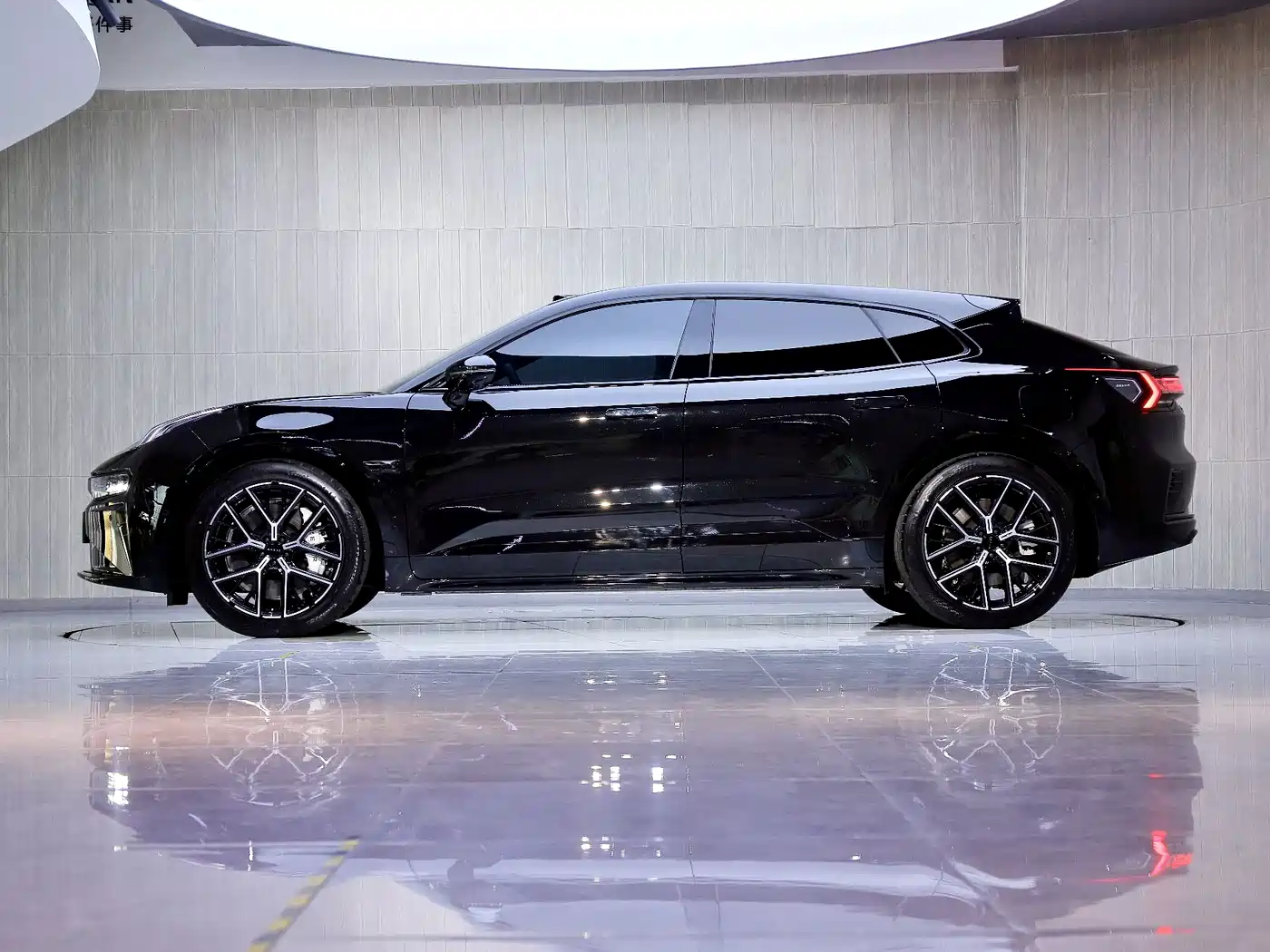 ZEEKR EXTREME KRYPTON 001