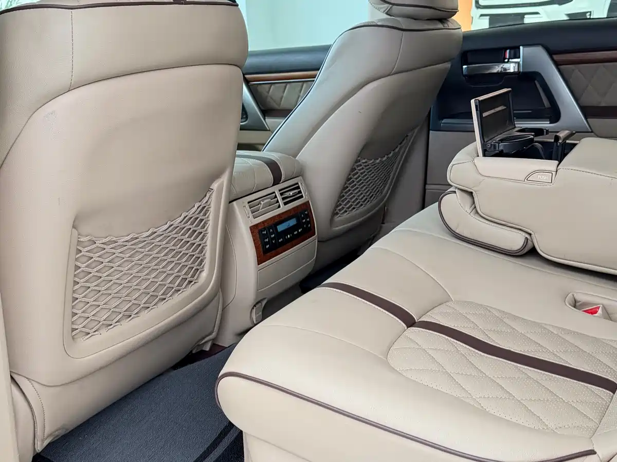 Toyota Land Cruiser 2014 2012 4.0L Automatic VX