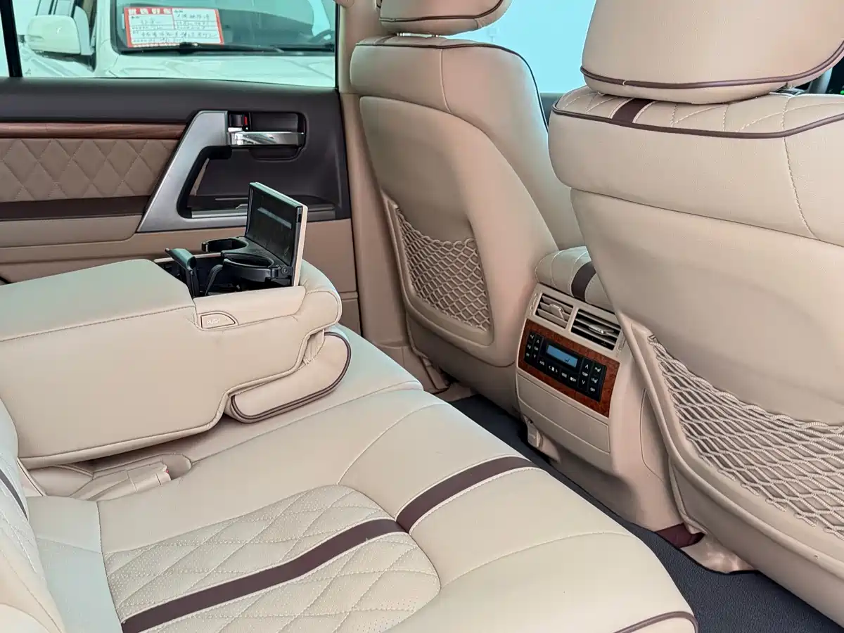 Toyota Land Cruiser 2014 2012 4.0L Automatic VX