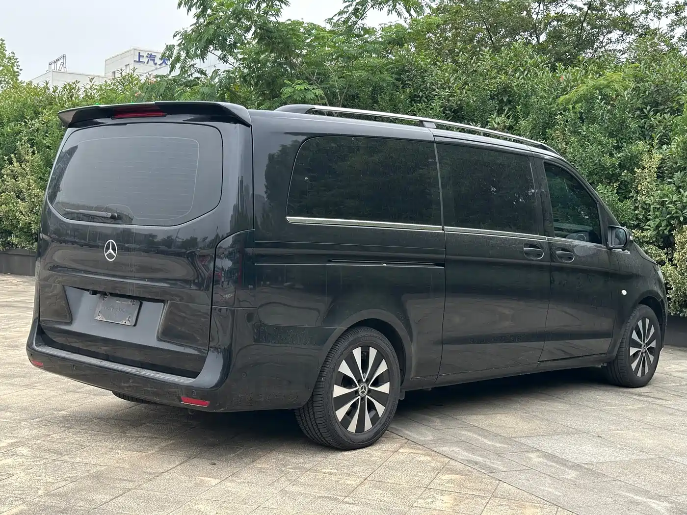 Mercedes-Benz Vito 2024 2.0T Business 7-Seater фото 4