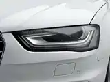 Photo 7 - Audi A4L
