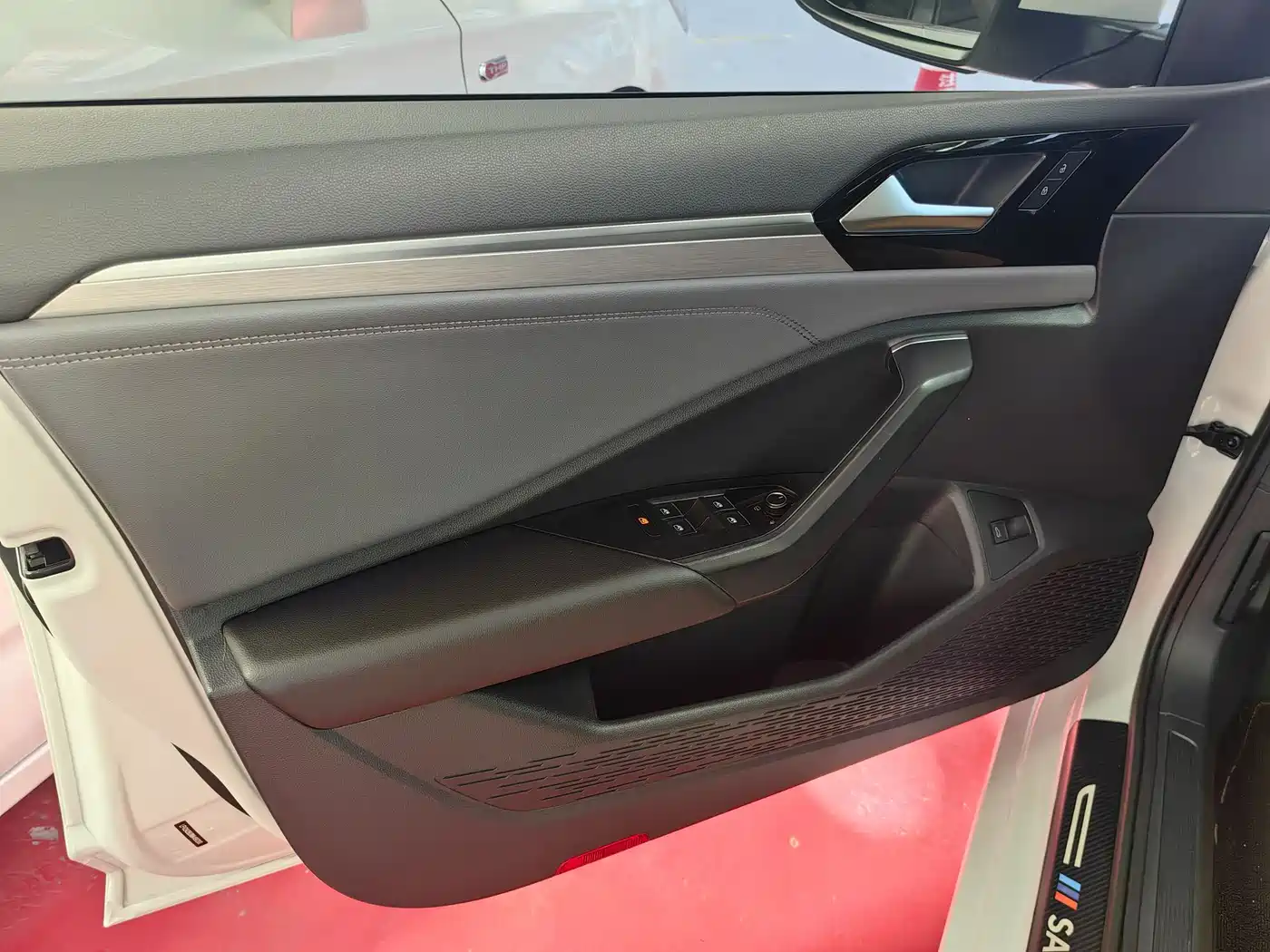 Volkswagen Sagitar 2021 280TSI DSG Comfort Smart Connect Edition фото 4