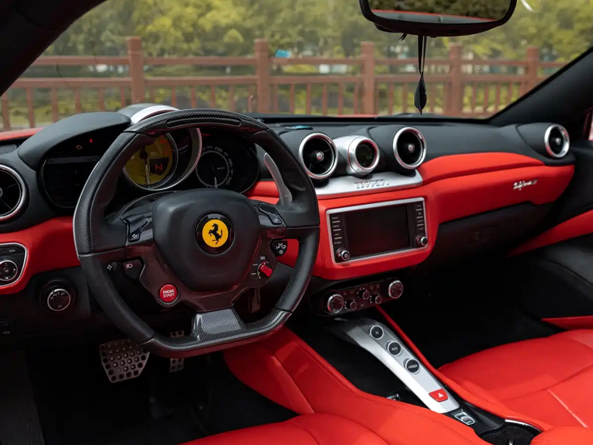 Ferrari California T 2015 3.9T Standard фото 9