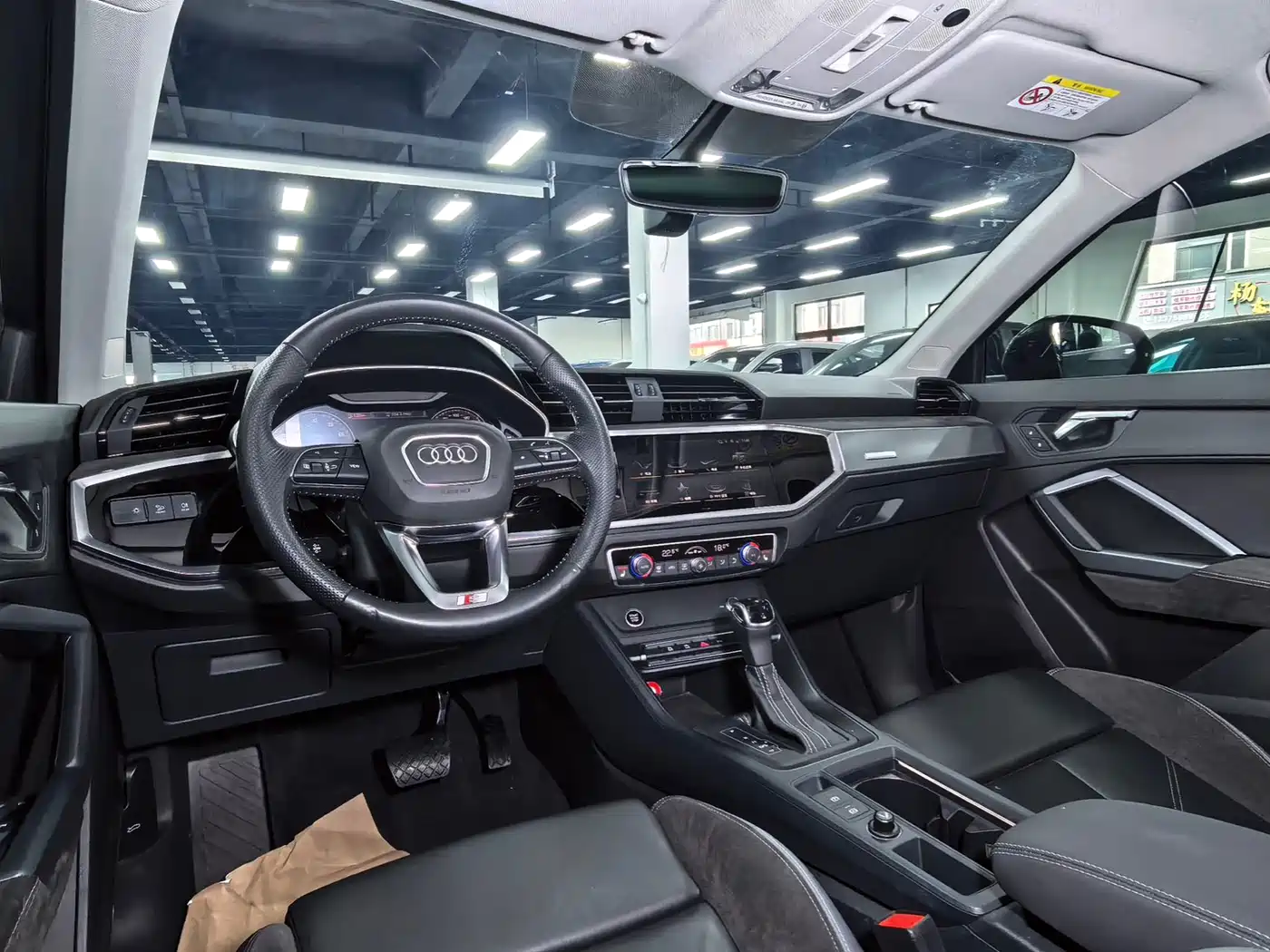 Audi Q3 Sportback 2022 35 TFSI Progressive фото 13