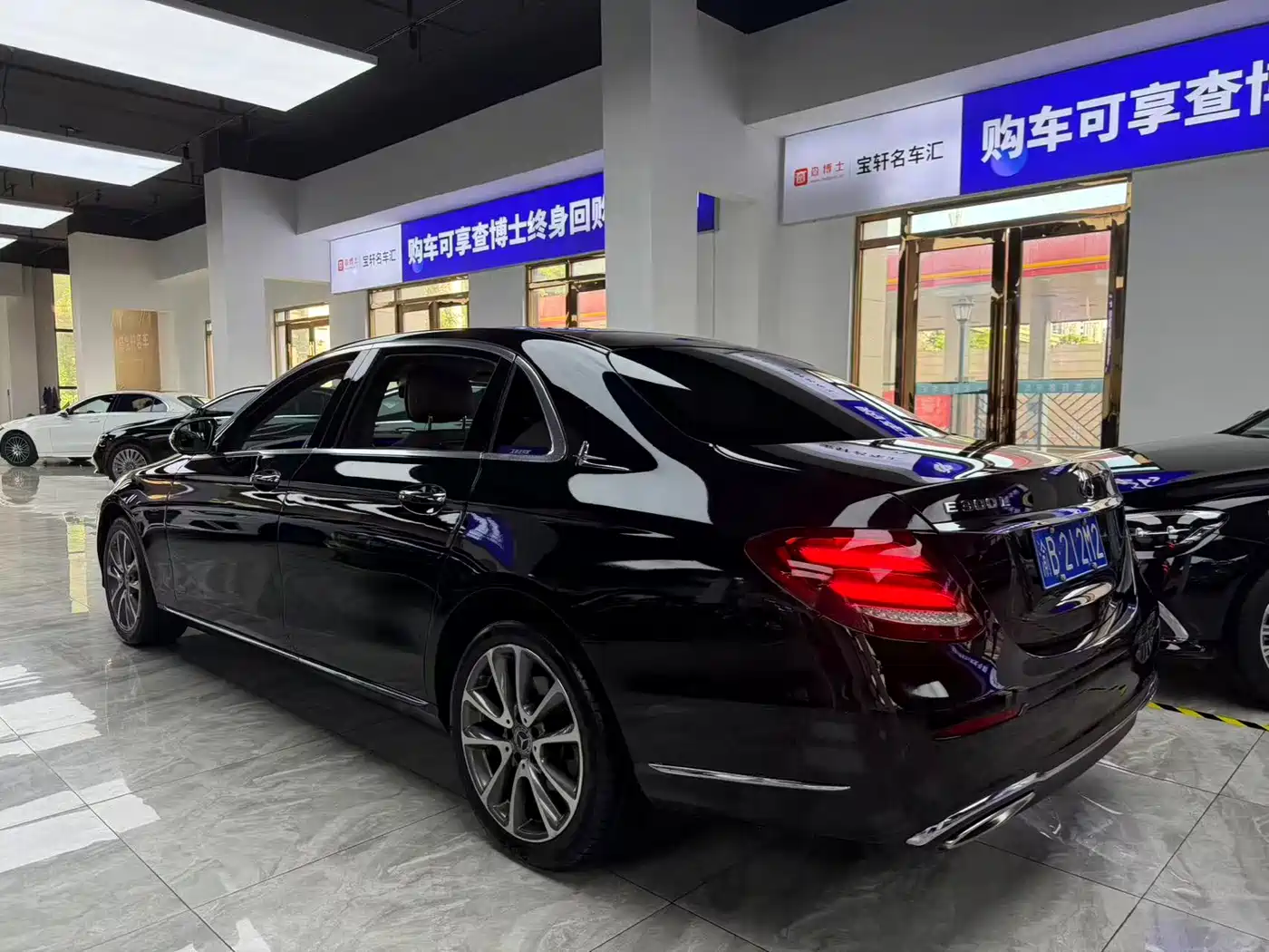 Mercedes-Benz E-Class 2019 E 300 L Luxury фото 9