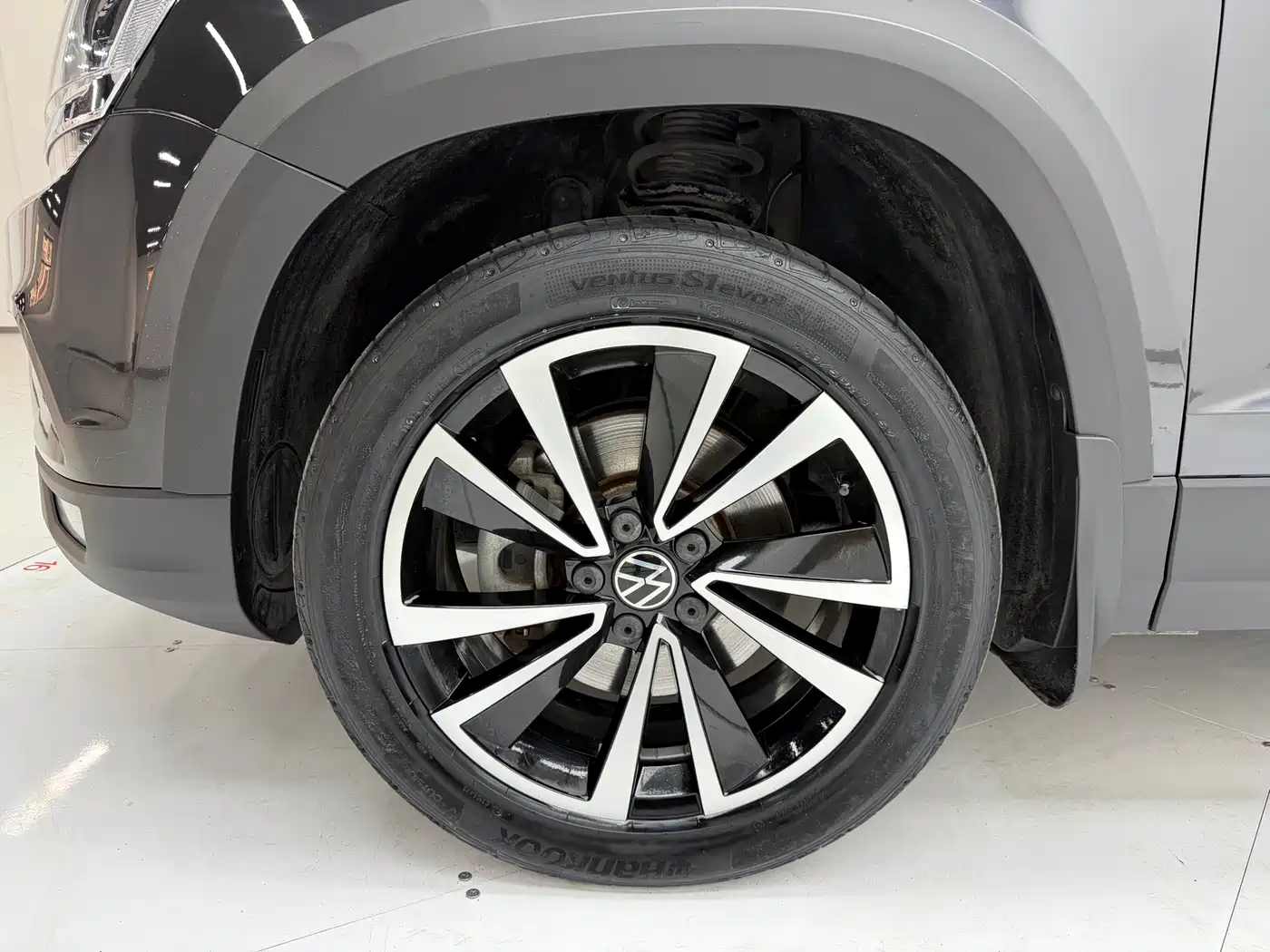 Volkswagen Tharu 2022 280TSI FWD Luxury Edition фото 8