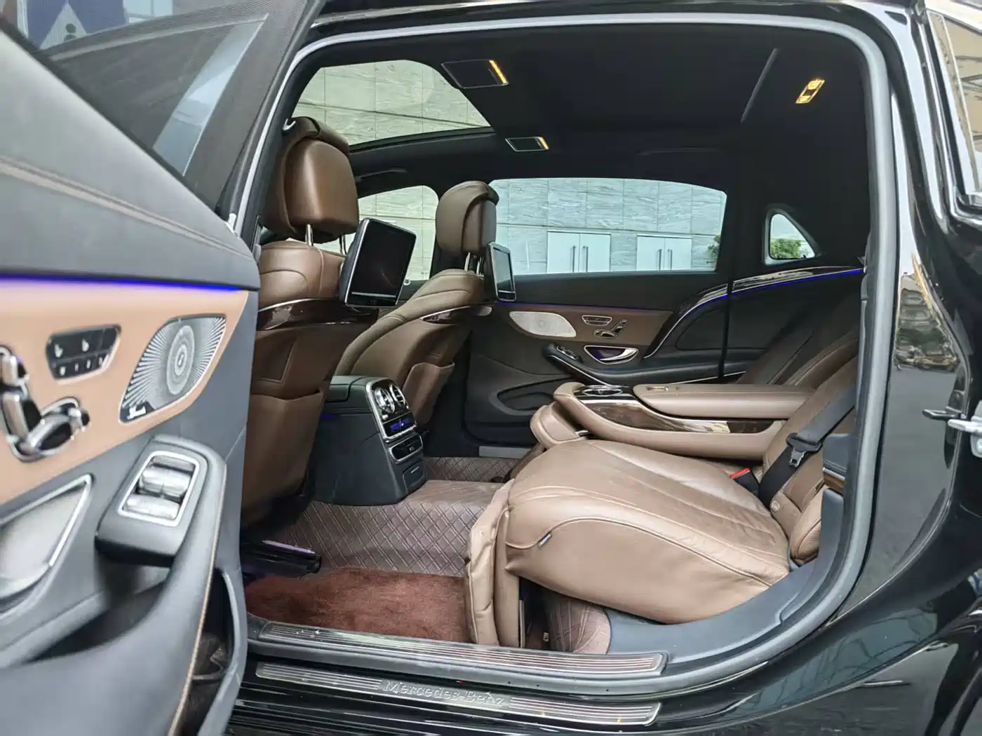 Mercedes-Benz Maybach S-Class 2015 S 400 4MATIC фото 6