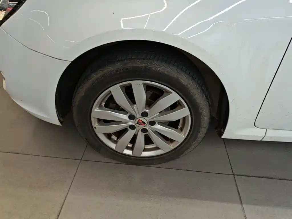 Roewe 350 2015 2014 1.5L Automatic Joy Edition