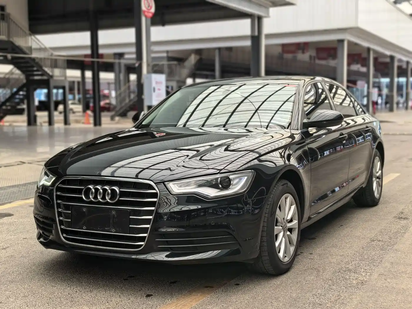 Audi A6L 2012 TFSI Comfort