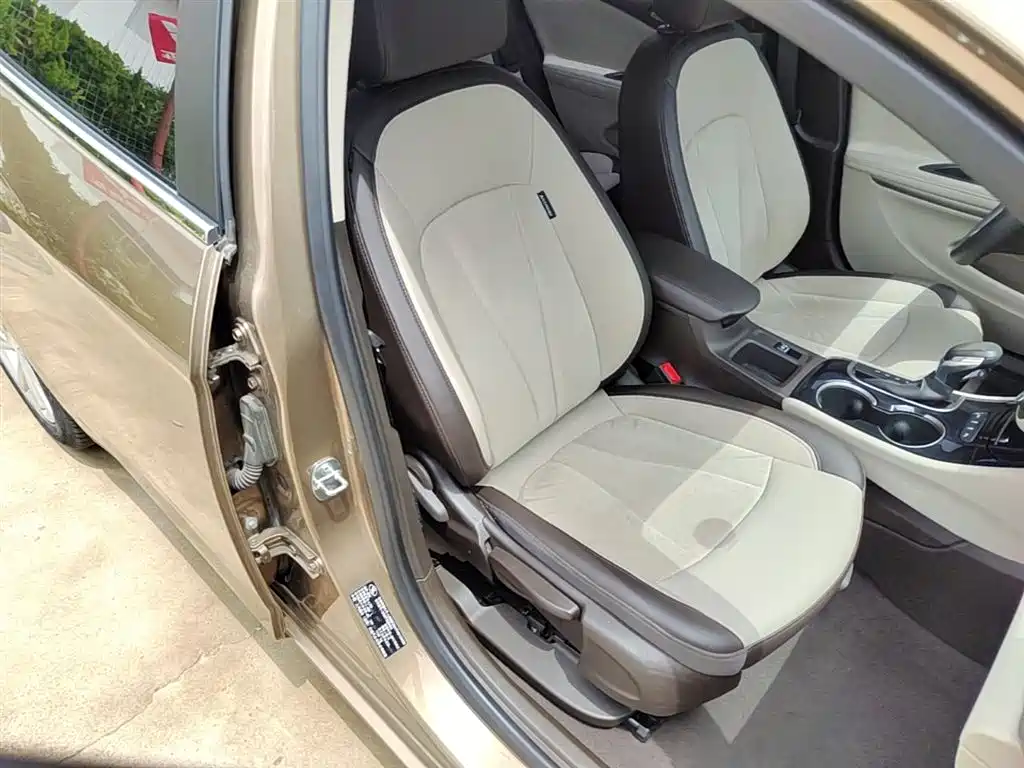 Buick Verano 2017 Sedan 15S Automatic Leading фото 25