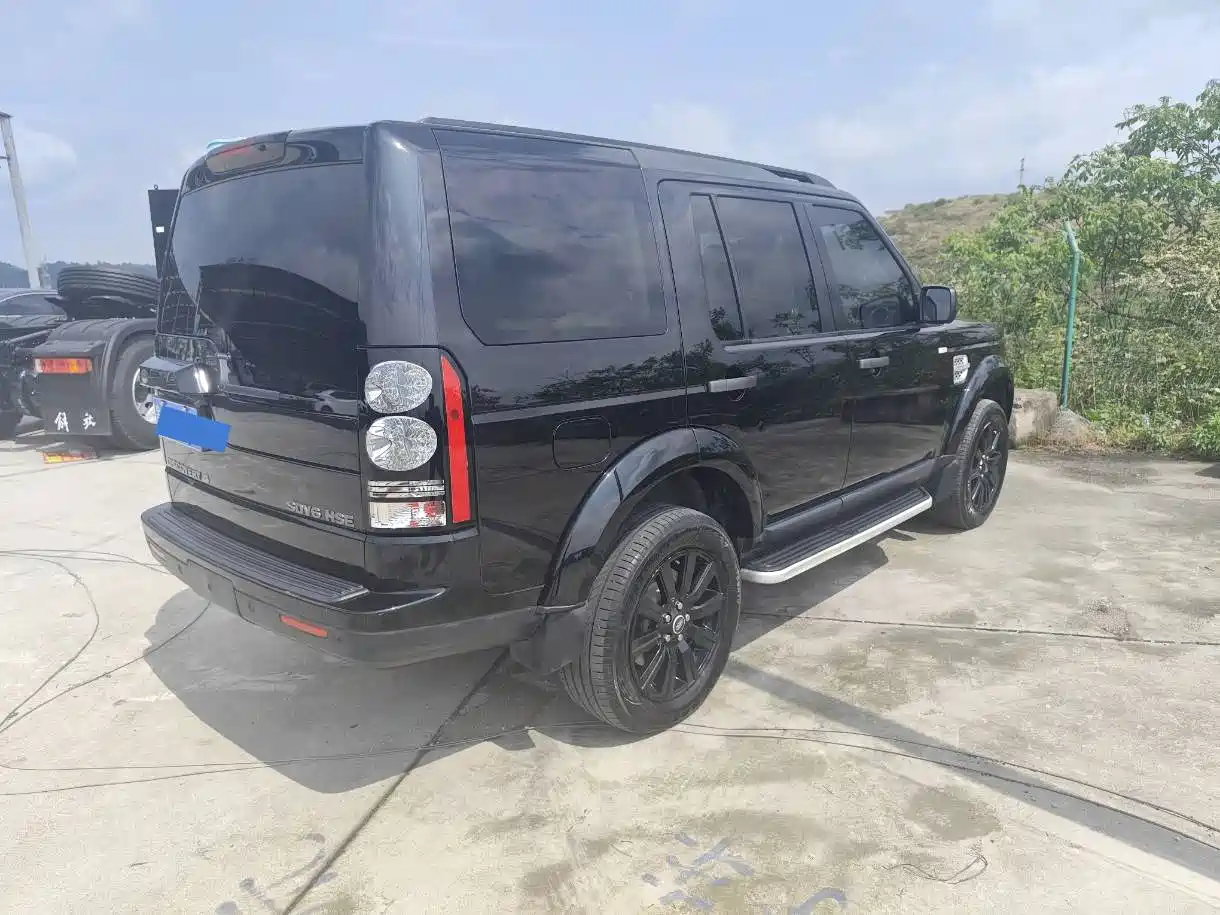 Land Rover Discovery 2012 3.0 SDV6 HSE Diesel фото 16